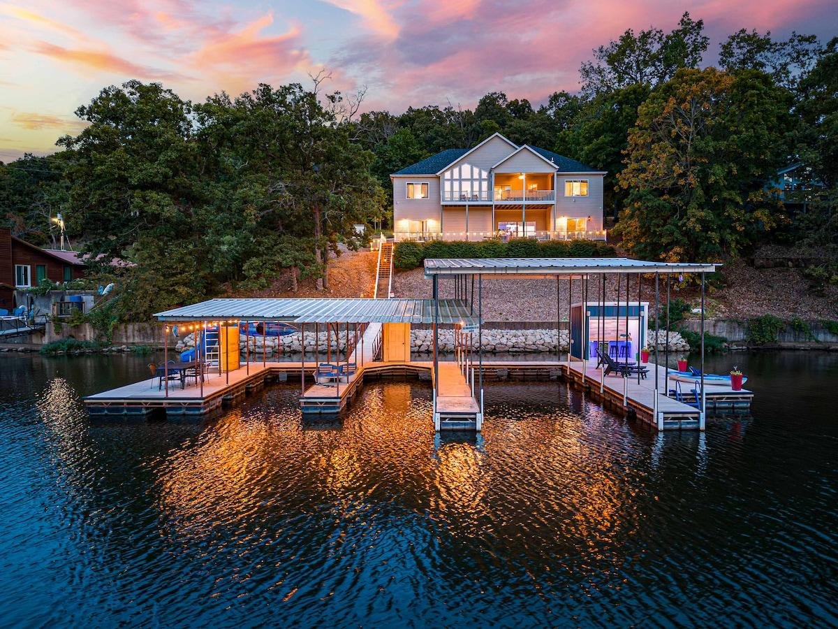 Lake of the Ozarks Luxury Vacation Homes